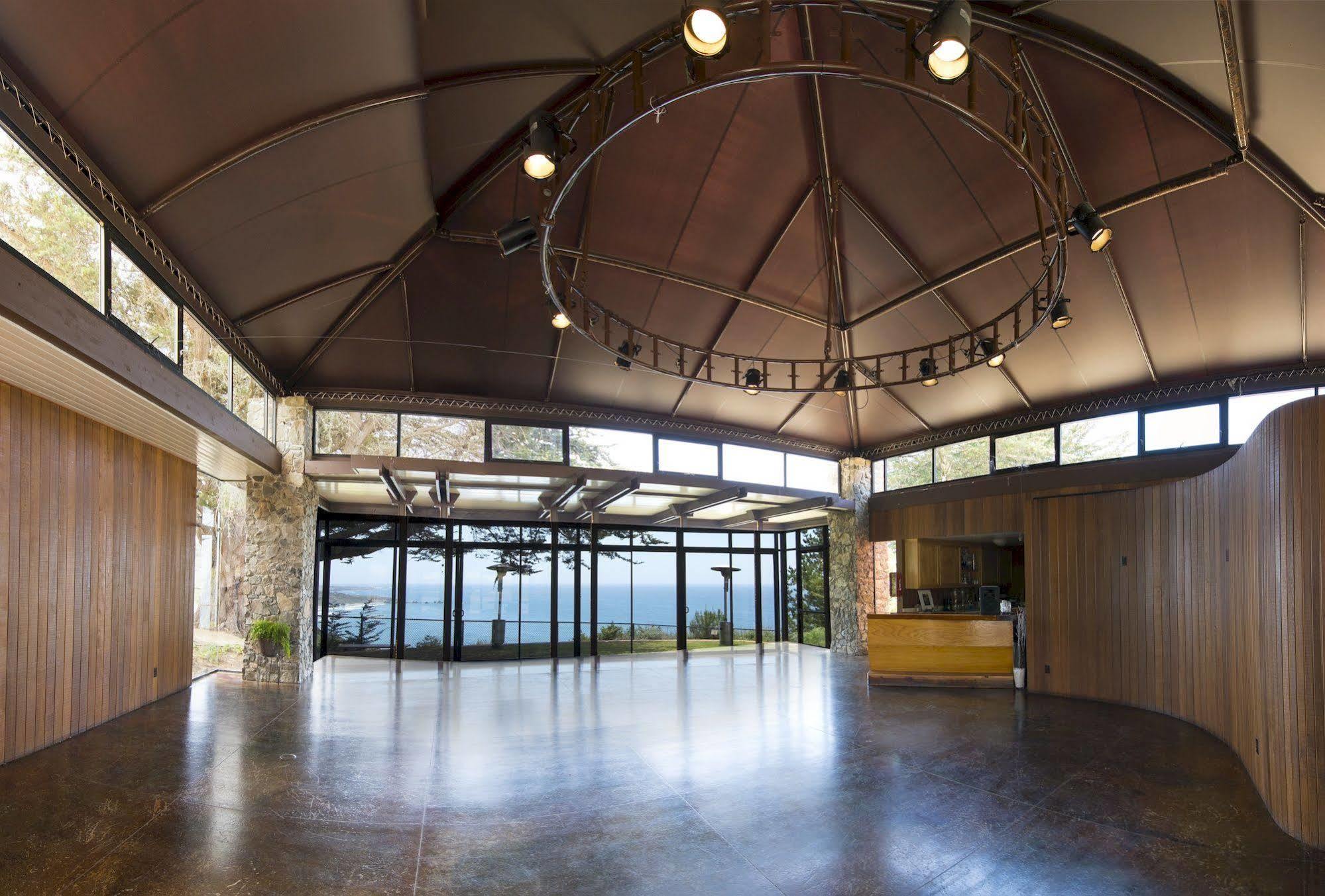 Ragged Point Inn Сан Саймън Екстериор снимка
