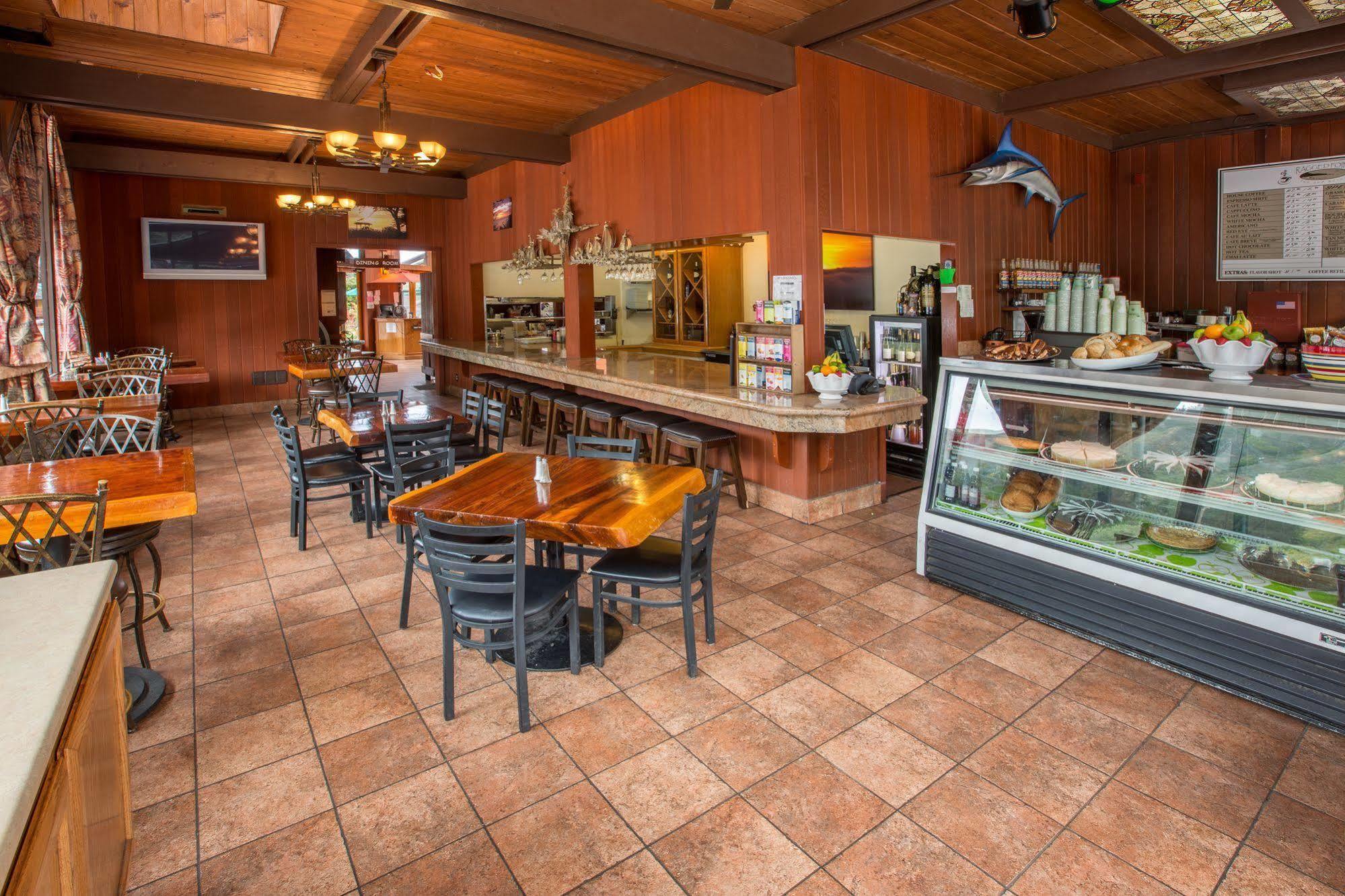 Ragged Point Inn Сан Саймън Екстериор снимка