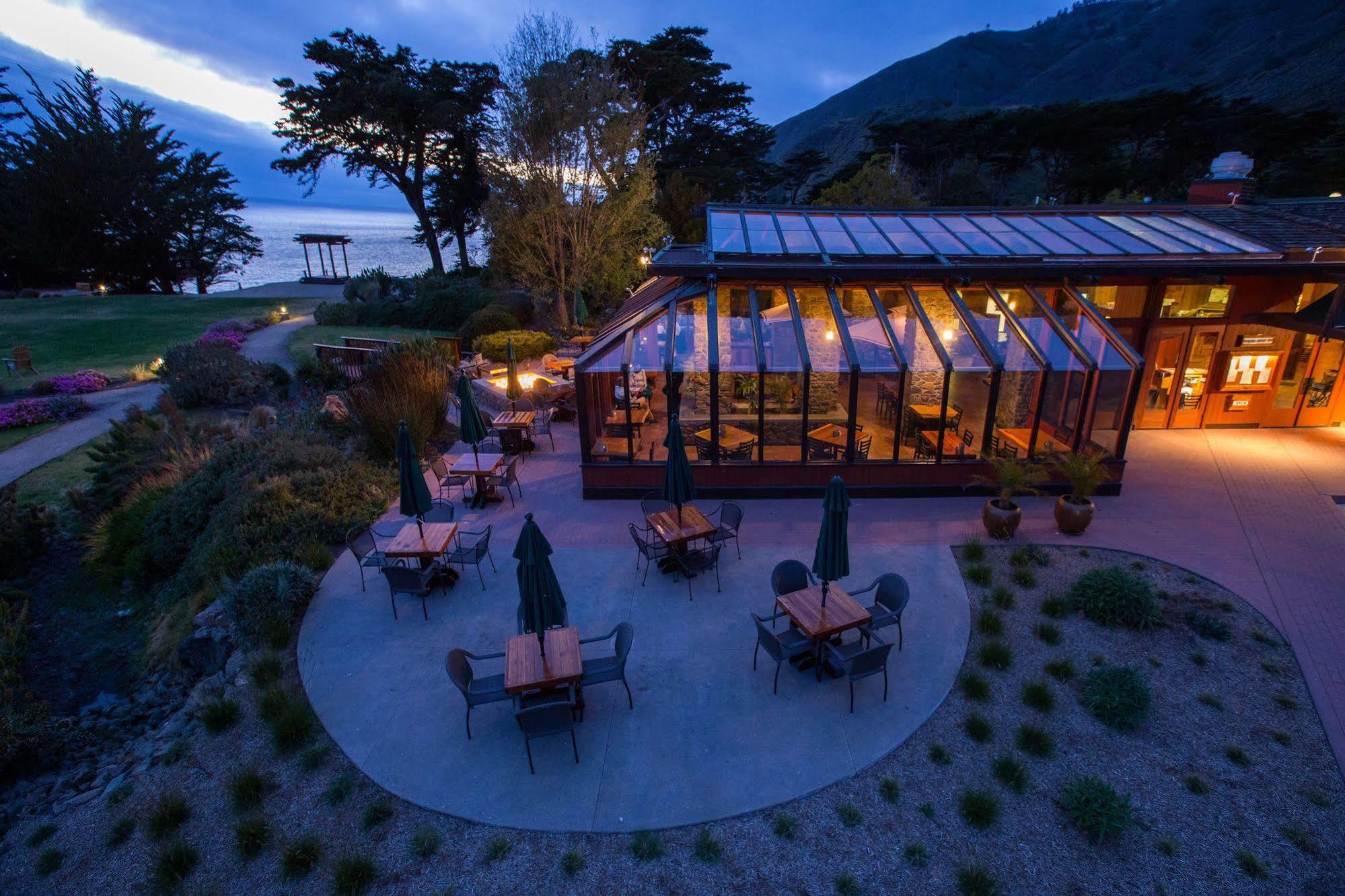 Ragged Point Inn Сан Саймън Екстериор снимка
